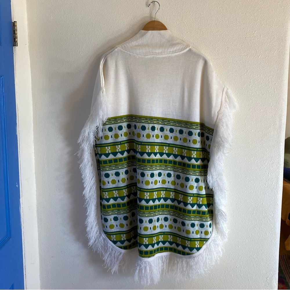 Green and Teal Geometric Shape White Fringe Poncho One Size - Picture 5 of 5